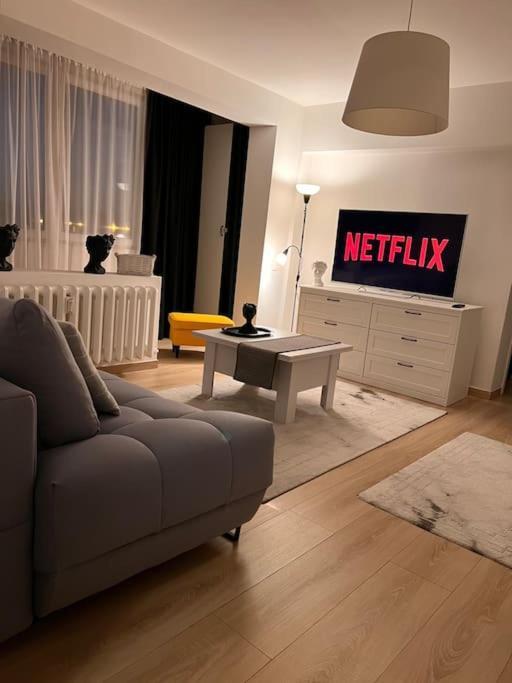 Modern & Cozy 2 Rooms Apartment Bucureşti Ngoại thất bức ảnh